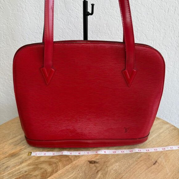 Louis Vuitton Red Epi Handbag - Picture 10 of 12